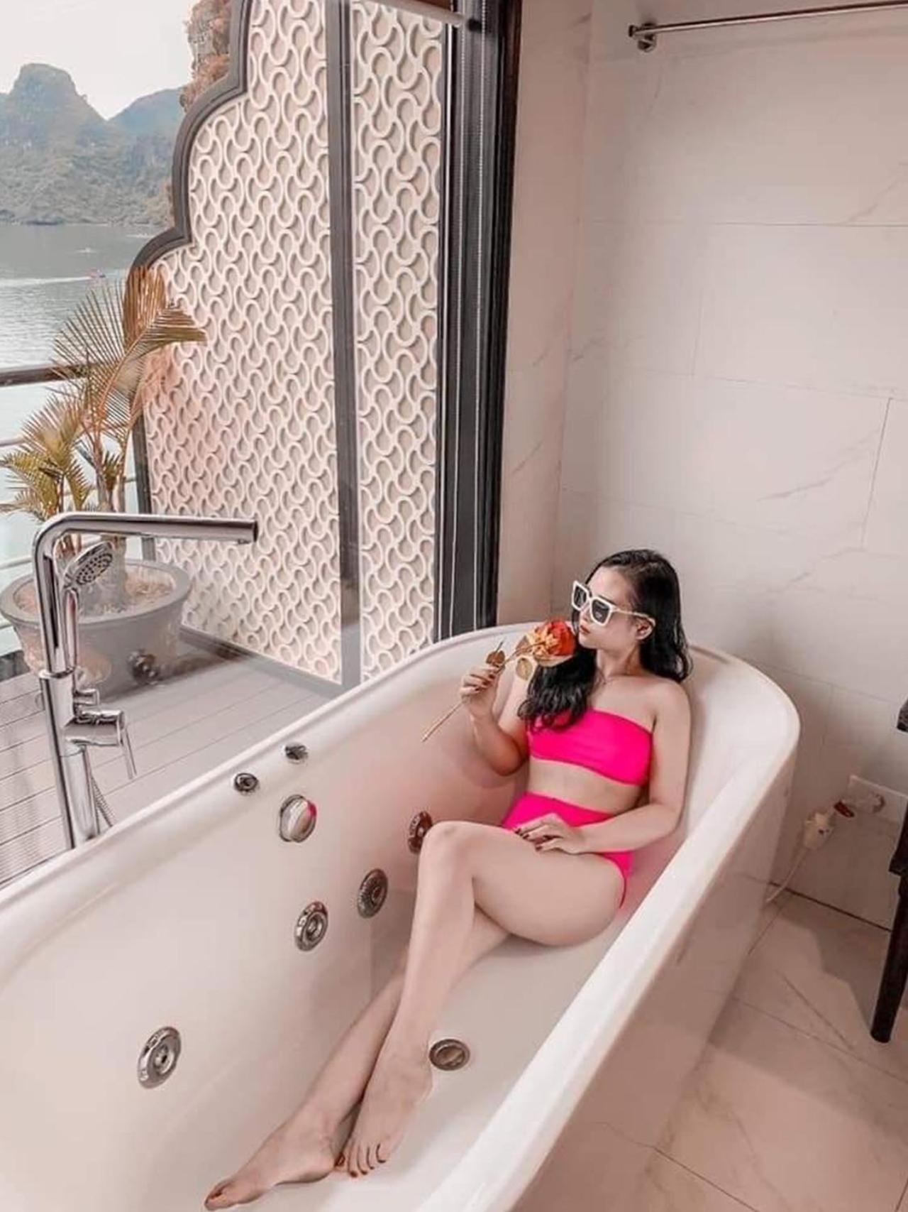 La Casta Cruise Hotel Ha Long Buitenkant foto